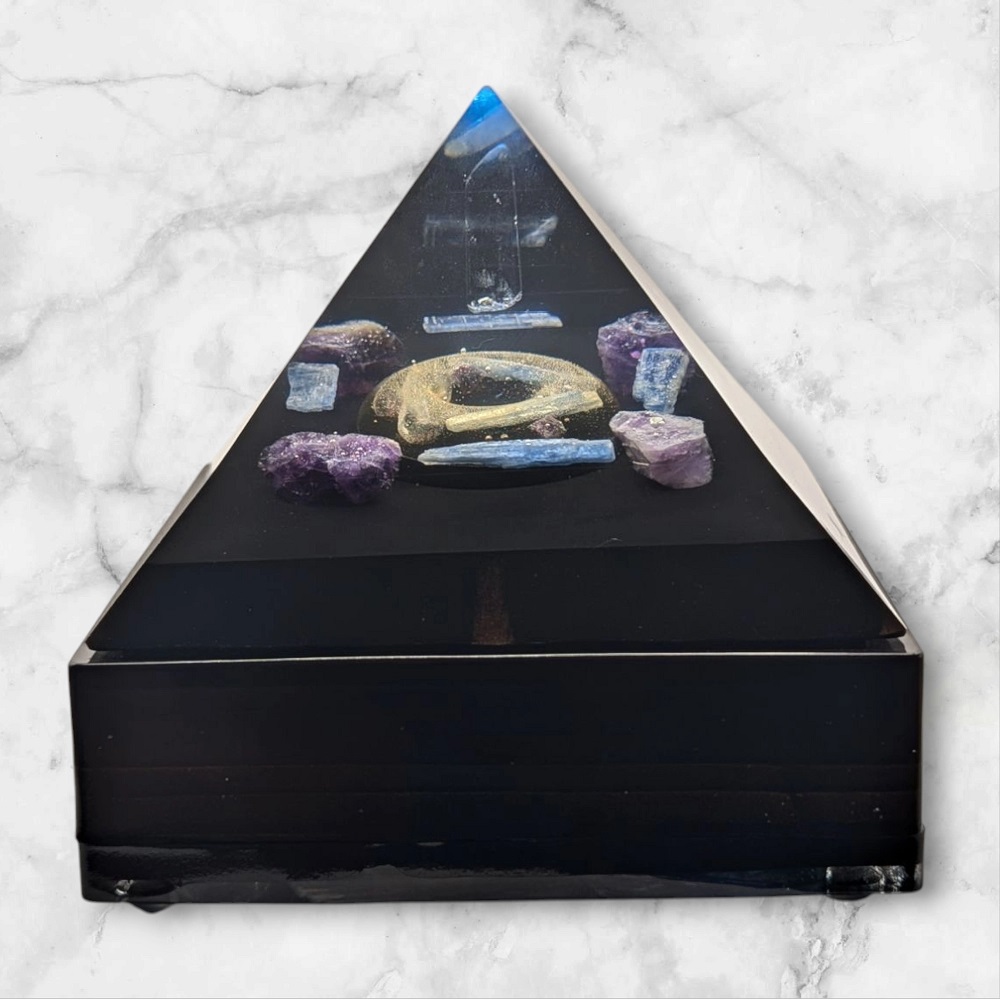 Solara Orgonite Pyramid