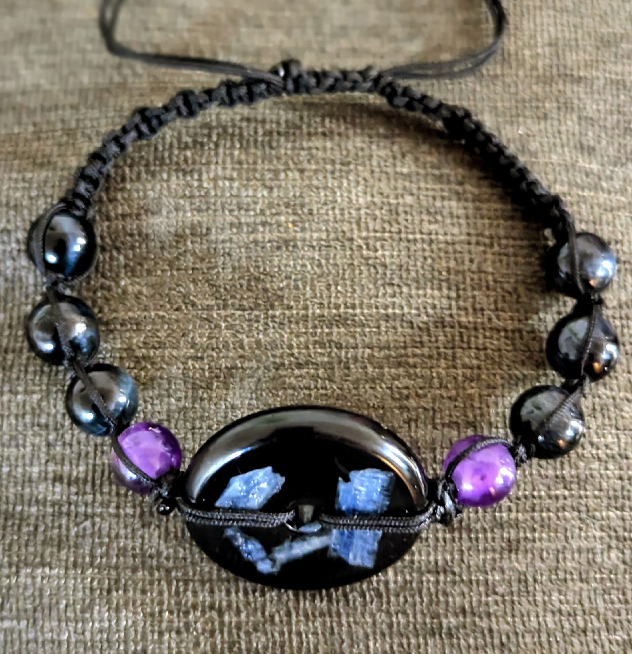 Shungite Bracelet With Amethyst Kyanite